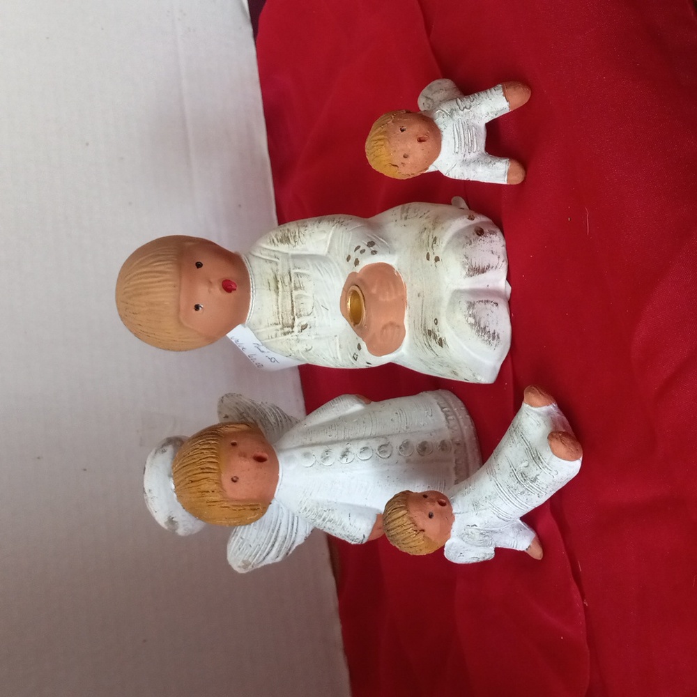 Jullar singing children angels